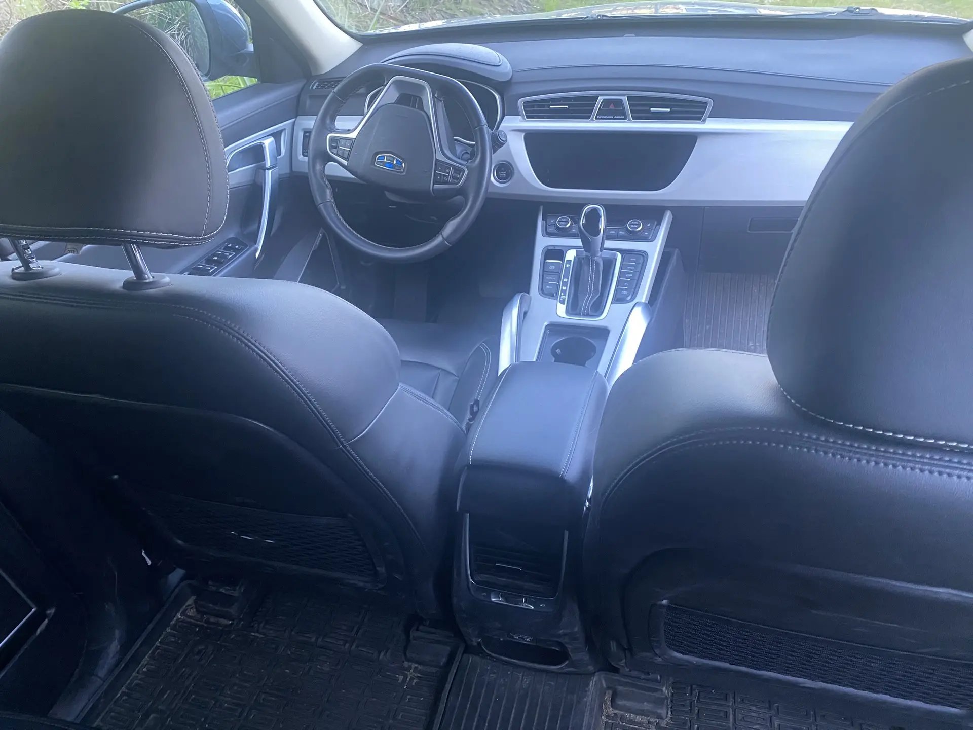 Geely Atlas