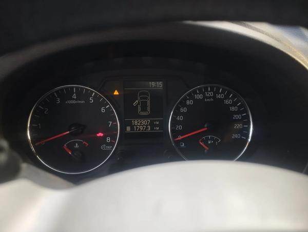 Nissan X-Trail 2012, фото 9