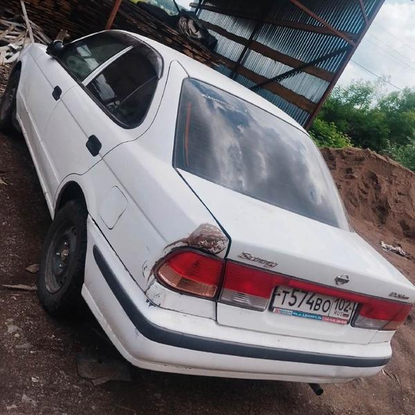 Nissan Sunny 2004, фото 3