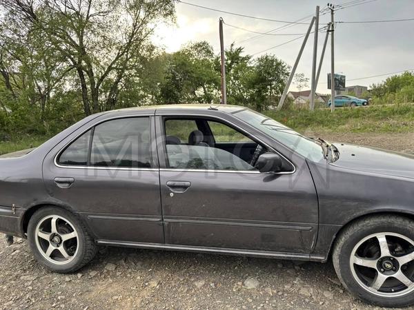 Nissan Sunny 1996, фото 3