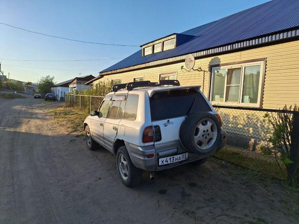 Toyota RAV4 1996, фото 3