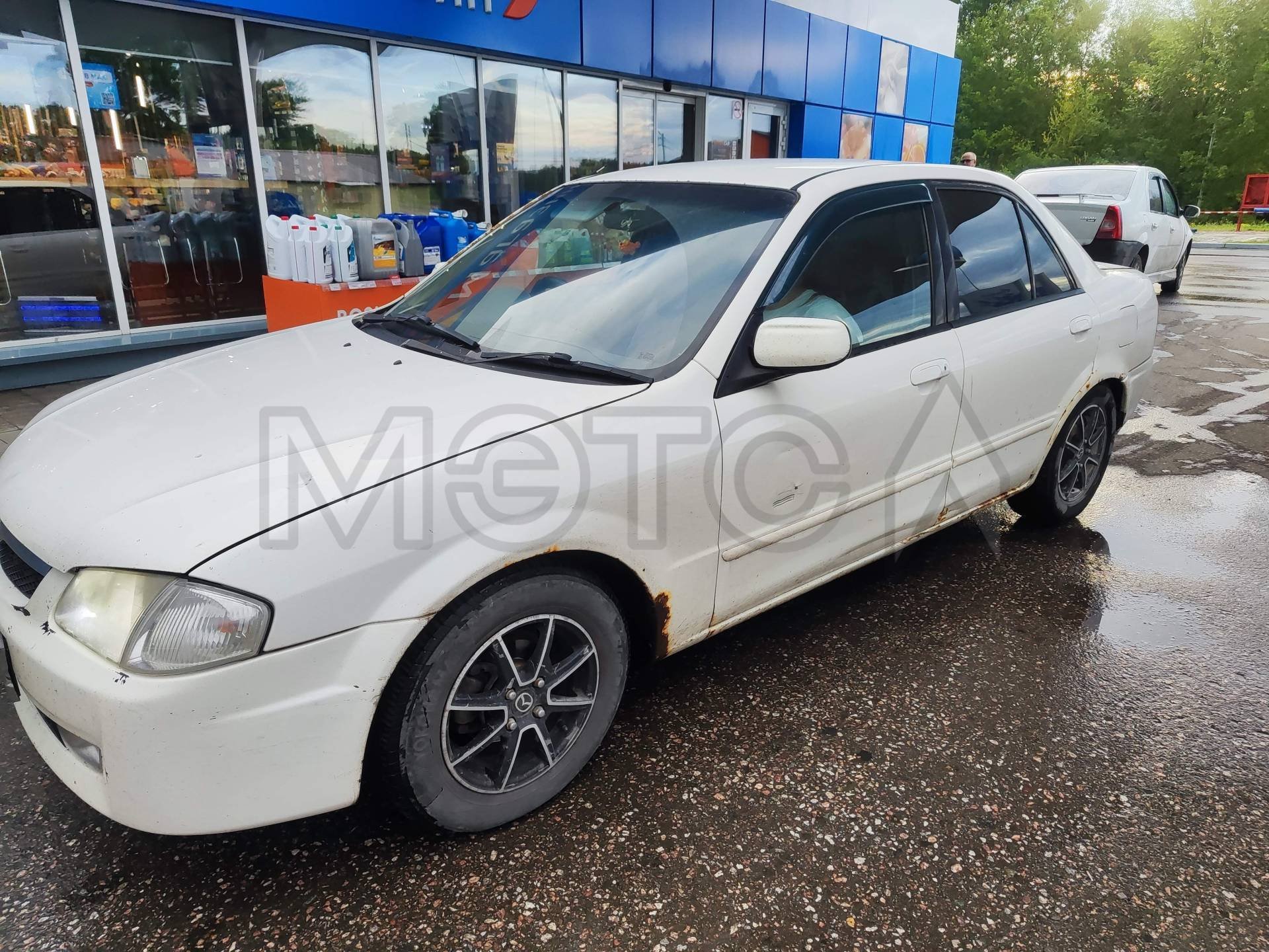Mazda Familia