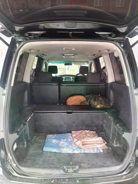 Toyota Voxy 2006, фото 5