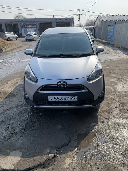 Toyota Sienta 2017, фото 2