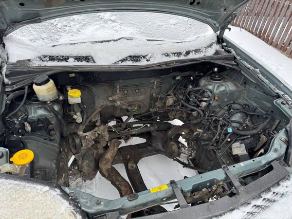 Nissan X-Trail 2001, фото 14