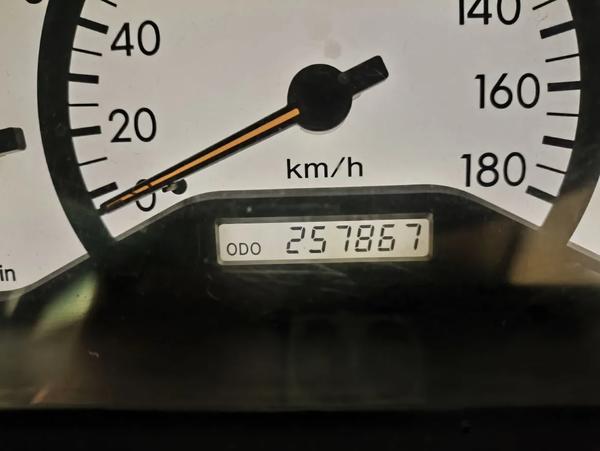 Toyota Corolla 2001, фото 3