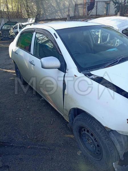 Toyota Corolla 2000, фото 2