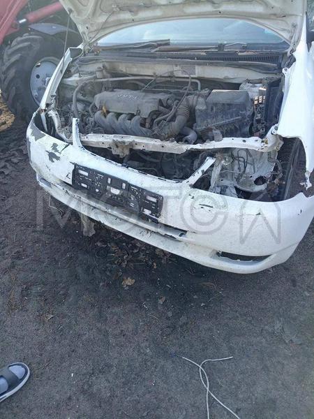 Toyota Corolla 2000, фото 3