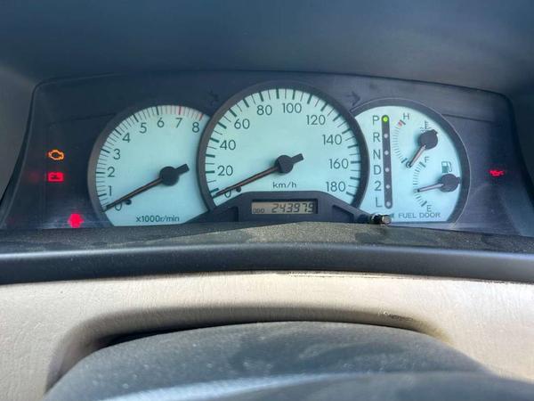 Toyota Corolla 2001, фото 3
