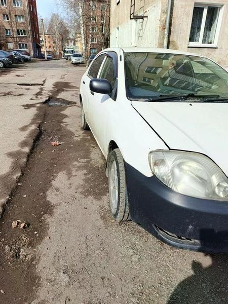 Toyota Corolla 2003, фото 3