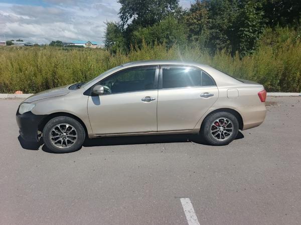 Toyota Corolla 2010, фото 4