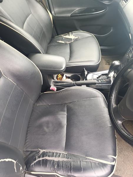 Toyota Corolla 2010, фото 4