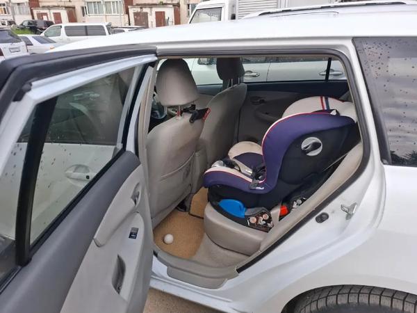 Toyota Corolla 2007, фото 4