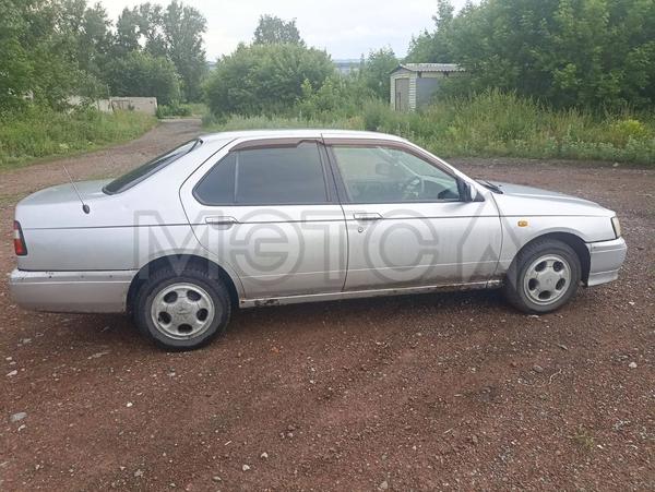 Nissan Bluebird 2000, фото 3