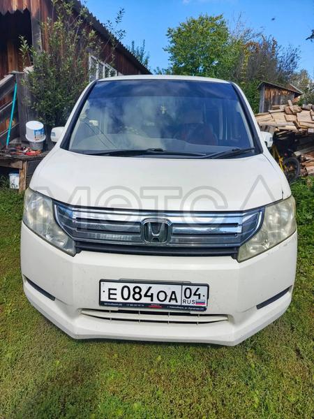 Honda Stepwgn 2012, фото 2