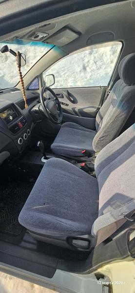 Suzuki Aerio 2002, фото 5