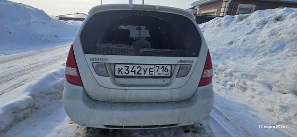 Suzuki Aerio 2002, фото 2