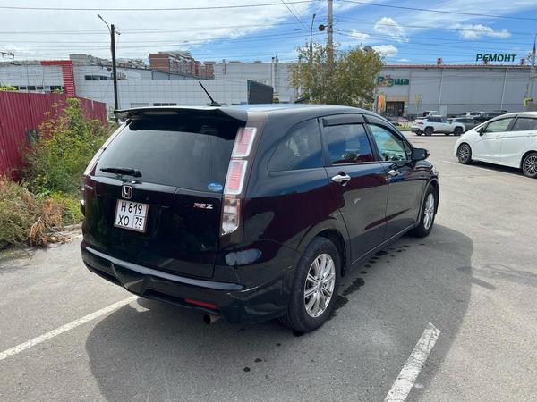 Honda Stream 2010, фото 10