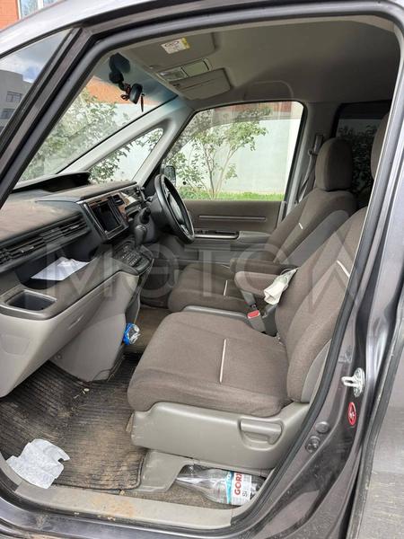 Honda Stepwgn 2016, фото 12