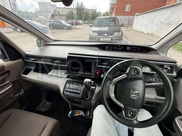 Honda Stepwgn 2016, фото 13