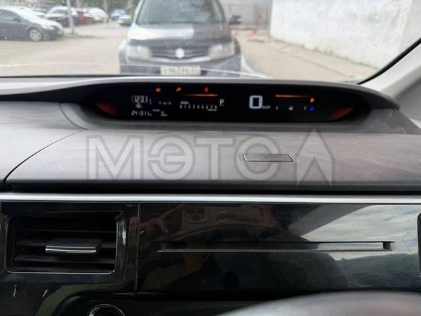 Honda Stepwgn 2016, фото 18