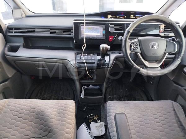 Honda Stepwgn 2017, фото 12
