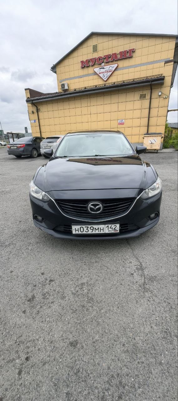 Mazda 6