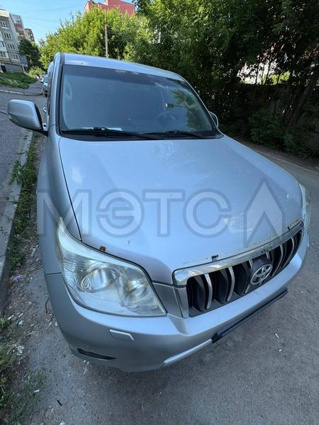 Toyota Land Cruiser Prado 2013, фото 2