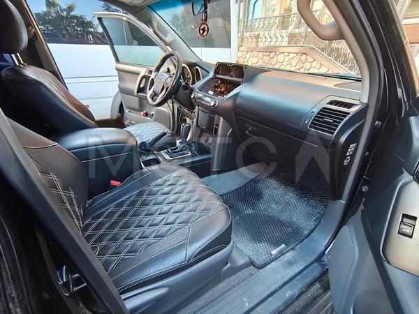 Toyota Land Cruiser Prado 2013, фото 13
