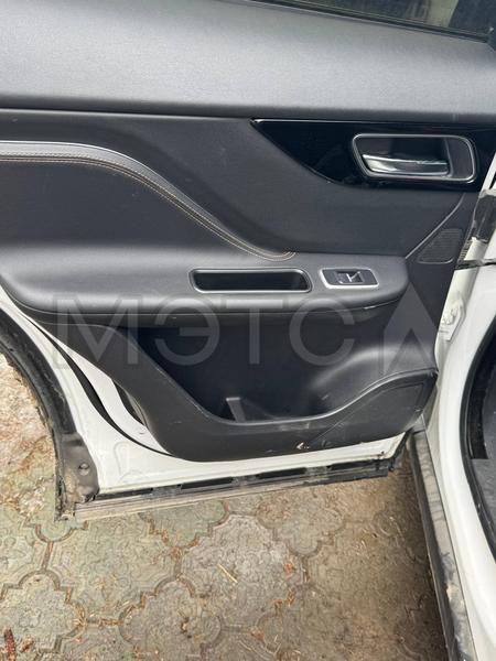 Jaguar F-Pace 2018, фото 12