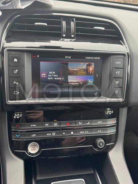 Jaguar F-Pace 2018, фото 8