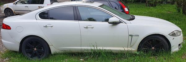 Jaguar XF 2011, фото 6