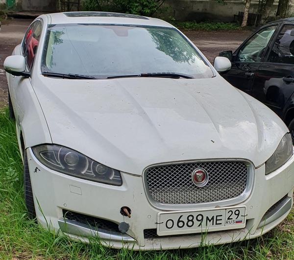 Jaguar XF 2011, фото 5