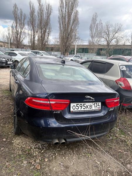 Jaguar XE 2017, фото 2