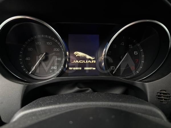 Jaguar XE 2015, фото 3