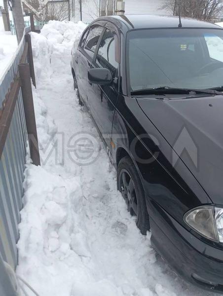 Toyota Avensis 2000, фото 3