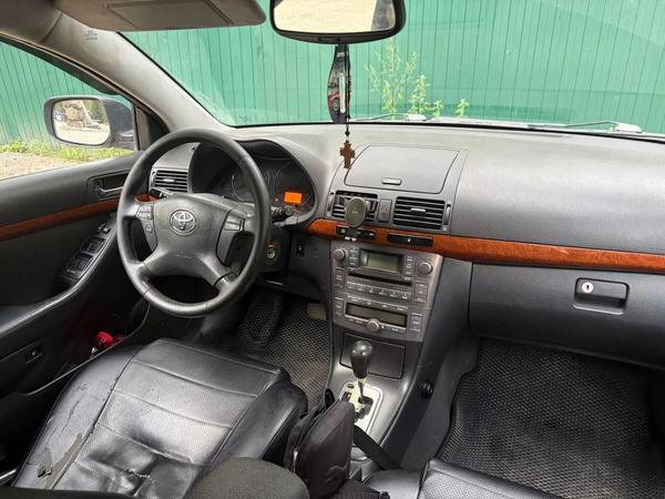Toyota Avensis 2007, фото 17