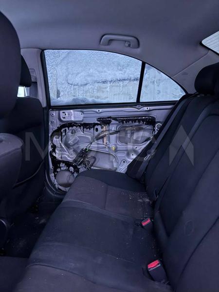 Toyota Avensis 2006, фото 11