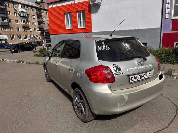 Toyota Auris 2008, фото 3