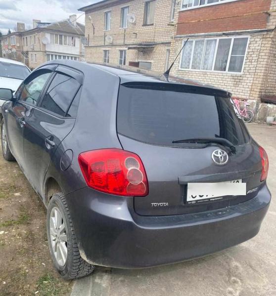 Toyota Auris 2008, фото 2