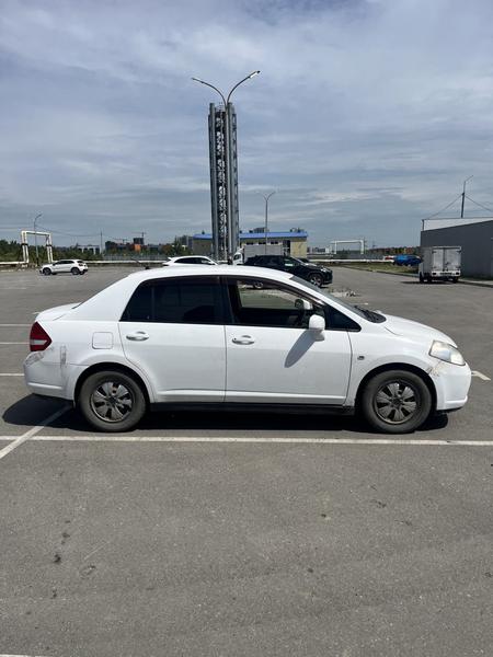 Nissan Tiida 2005, фото 4