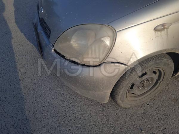Toyota Vitz 2001, фото 6