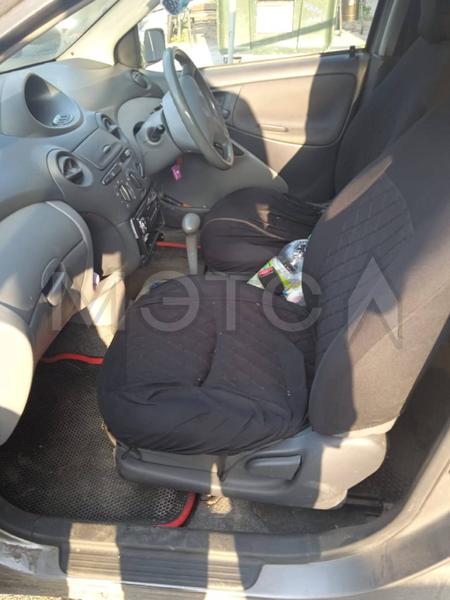 Toyota Vitz 2001, фото 10