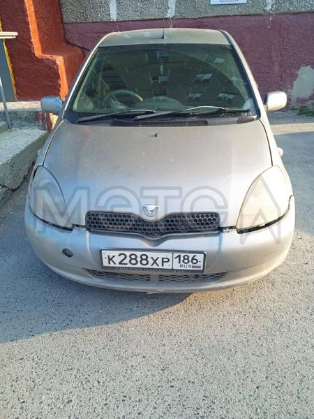 Toyota Vitz 2001, фото 3