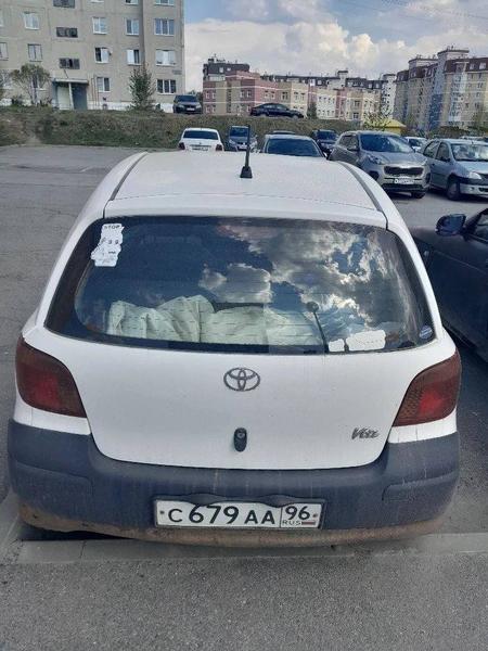 Toyota Vitz 2003, фото 5