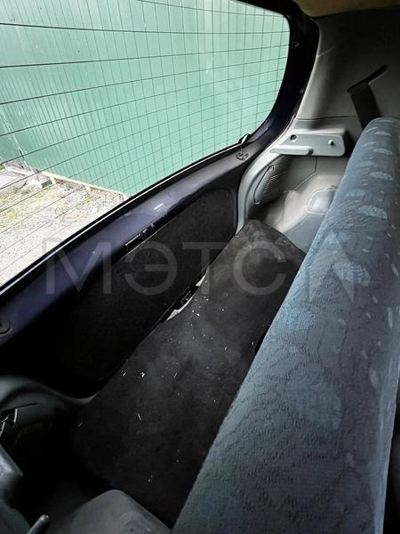Toyota Vitz 2001, фото 9