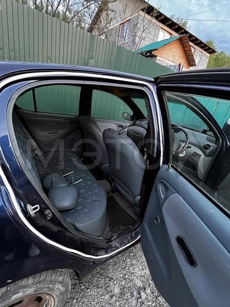 Toyota Vitz 2001, фото 7