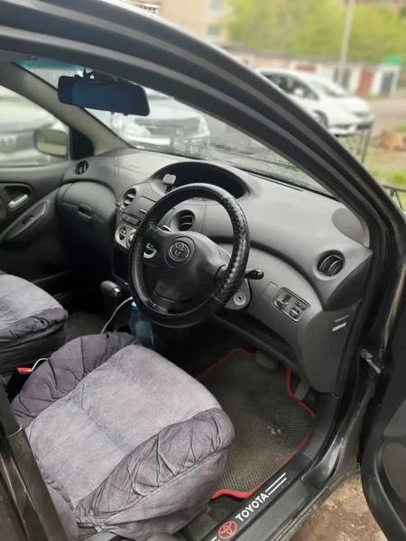Toyota Vitz 2003, фото 6