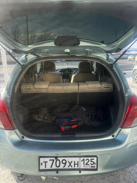 Toyota Vitz 2008, фото 2