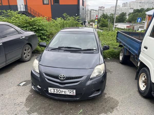 Toyota Belta 2005, фото 2